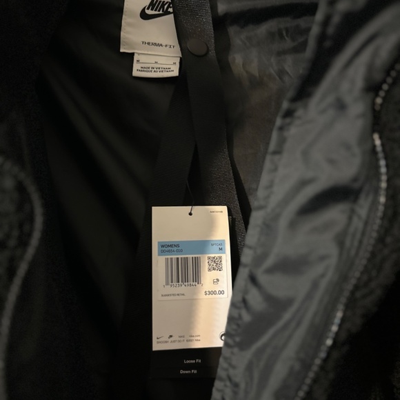 Closet clean out - Picture 2 of 2